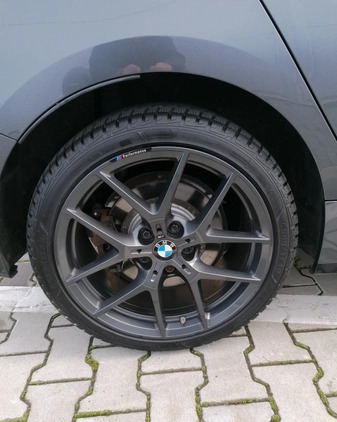 BMW Seria 1 cena 119000 przebieg: 165000, rok produkcji 2019 z Świdnica małe 781